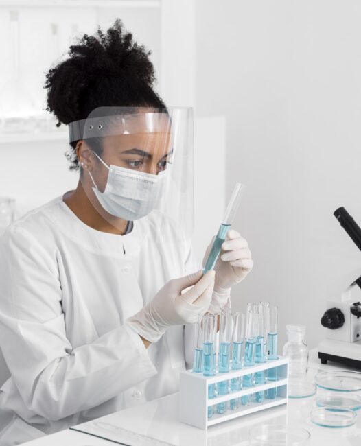 woman-lab-working